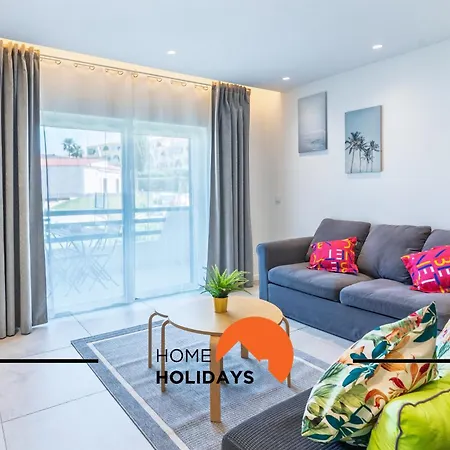#308 Marcilia By Holidays Apartment *